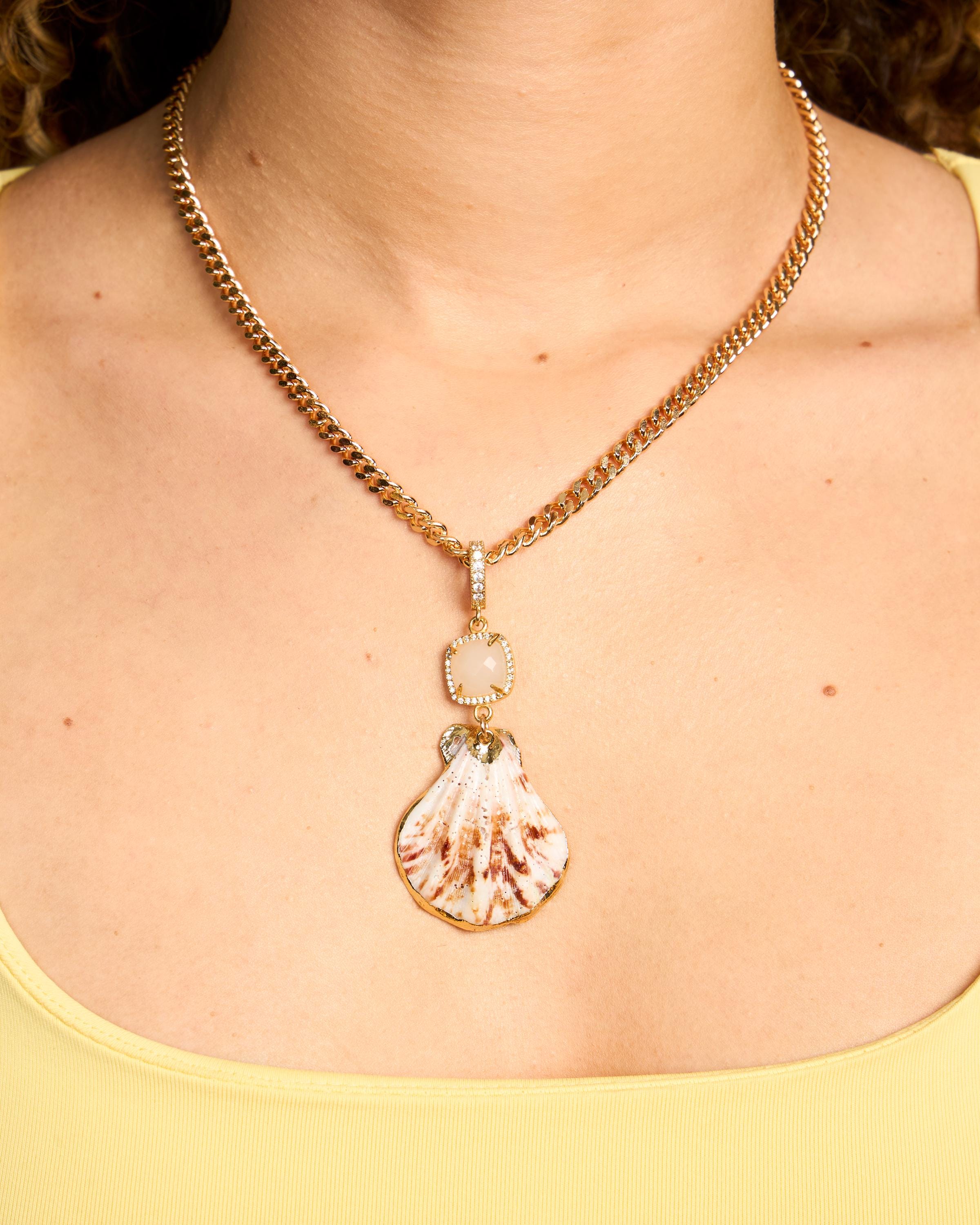 Shell Charm Necklace - Summer Jewelry Gift for Her - Beach Charm Necklace - Statement Necklace - Curb Chain